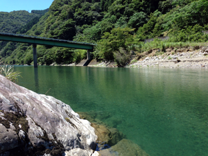 河川